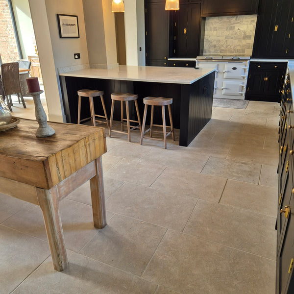 Castle Aged Limestone - Natural Stone Online