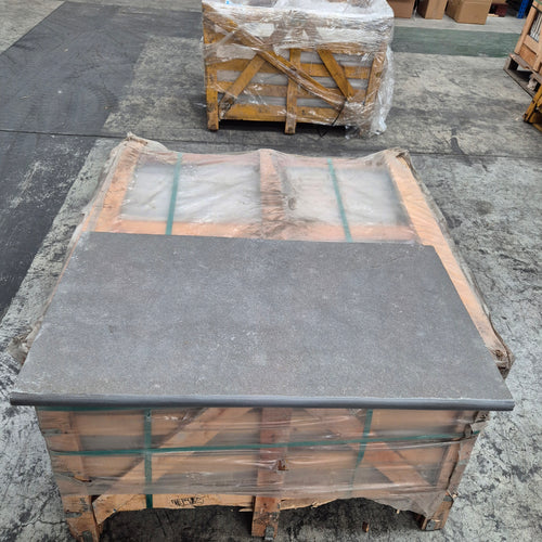 Natural Stone Online - Limestone Jorvik Limestone Bullnose Step - Clearance Offer