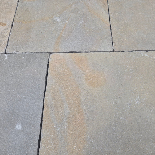 Natural Stone Online - Limestone Minster Natural + Sandblasted Finish Limestone - Job Lot - 16m2