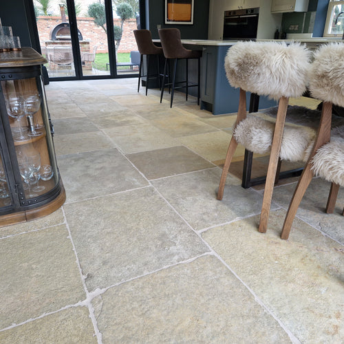 Natural Stone Online - Limestone Minster Natural Finish Limestone